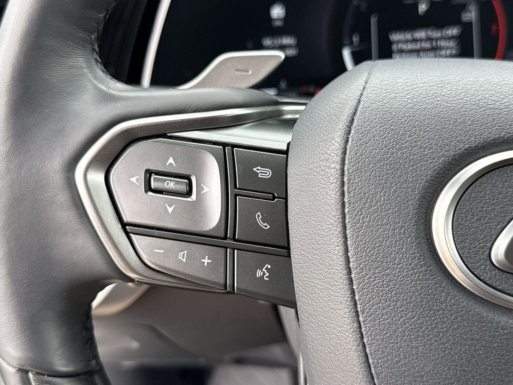 Used 2025 Lexus RX 350 Premium w/ Accessory Package (Z1) image 26