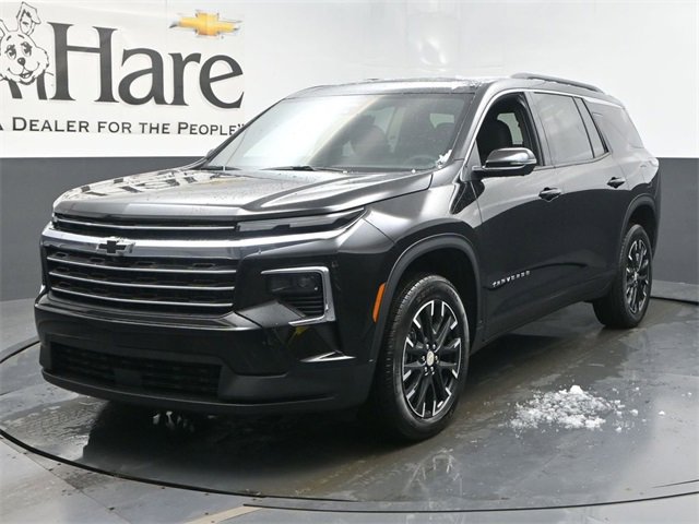 New 2026 Chevrolet Traverse LT w/ Sun and Wheel Package image 13