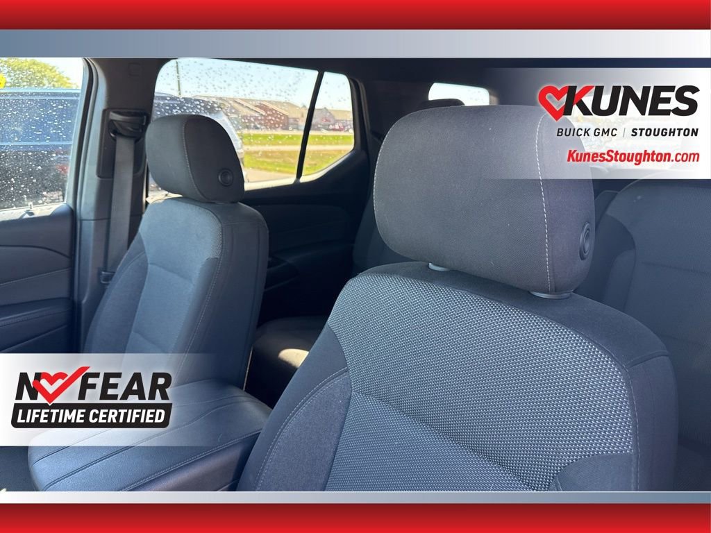Used 2023 Chevrolet Traverse LT w/ LPO, Floor Liner Package image 24