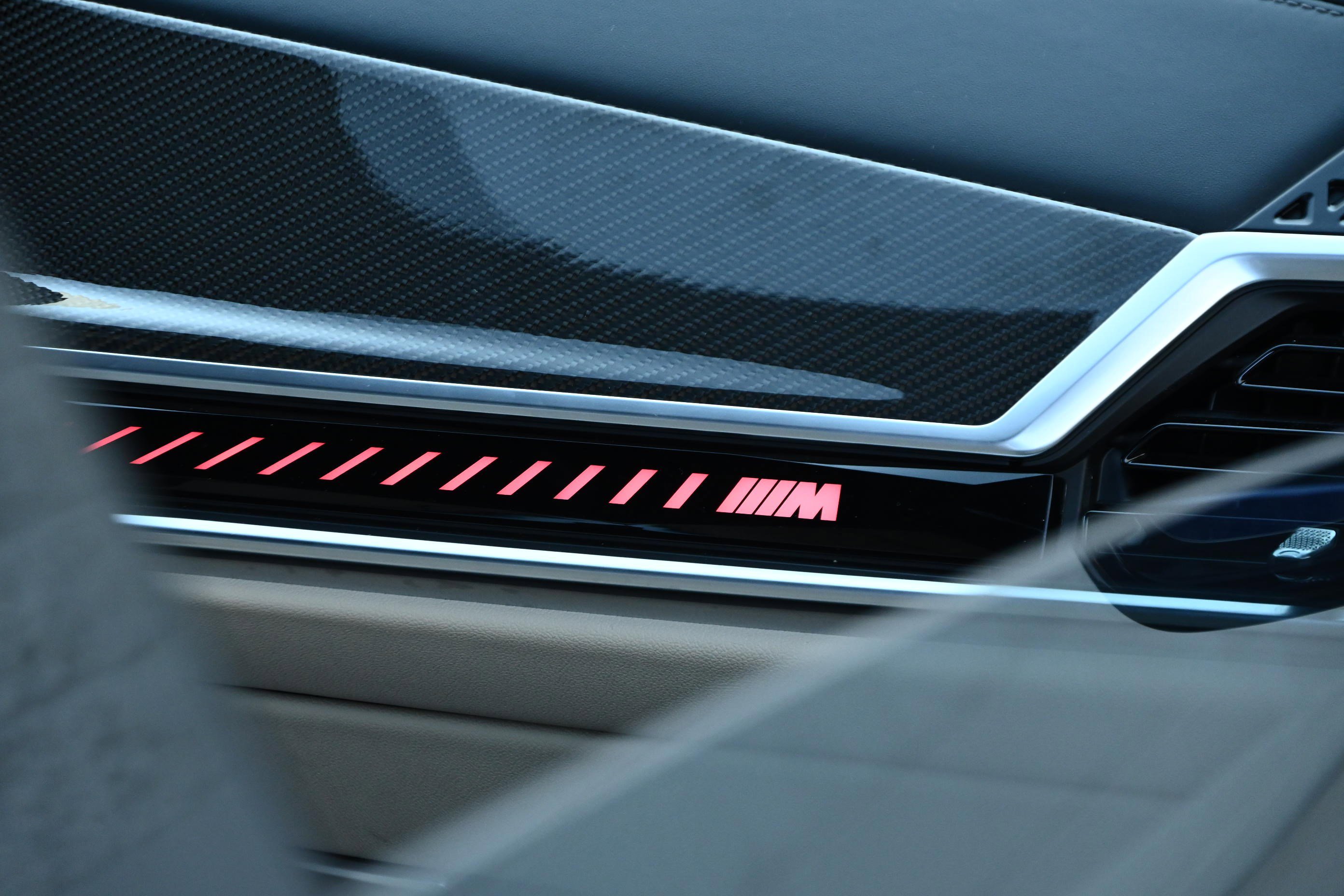 Used 2024 BMW X7 M60i w/ Executive Package image 39