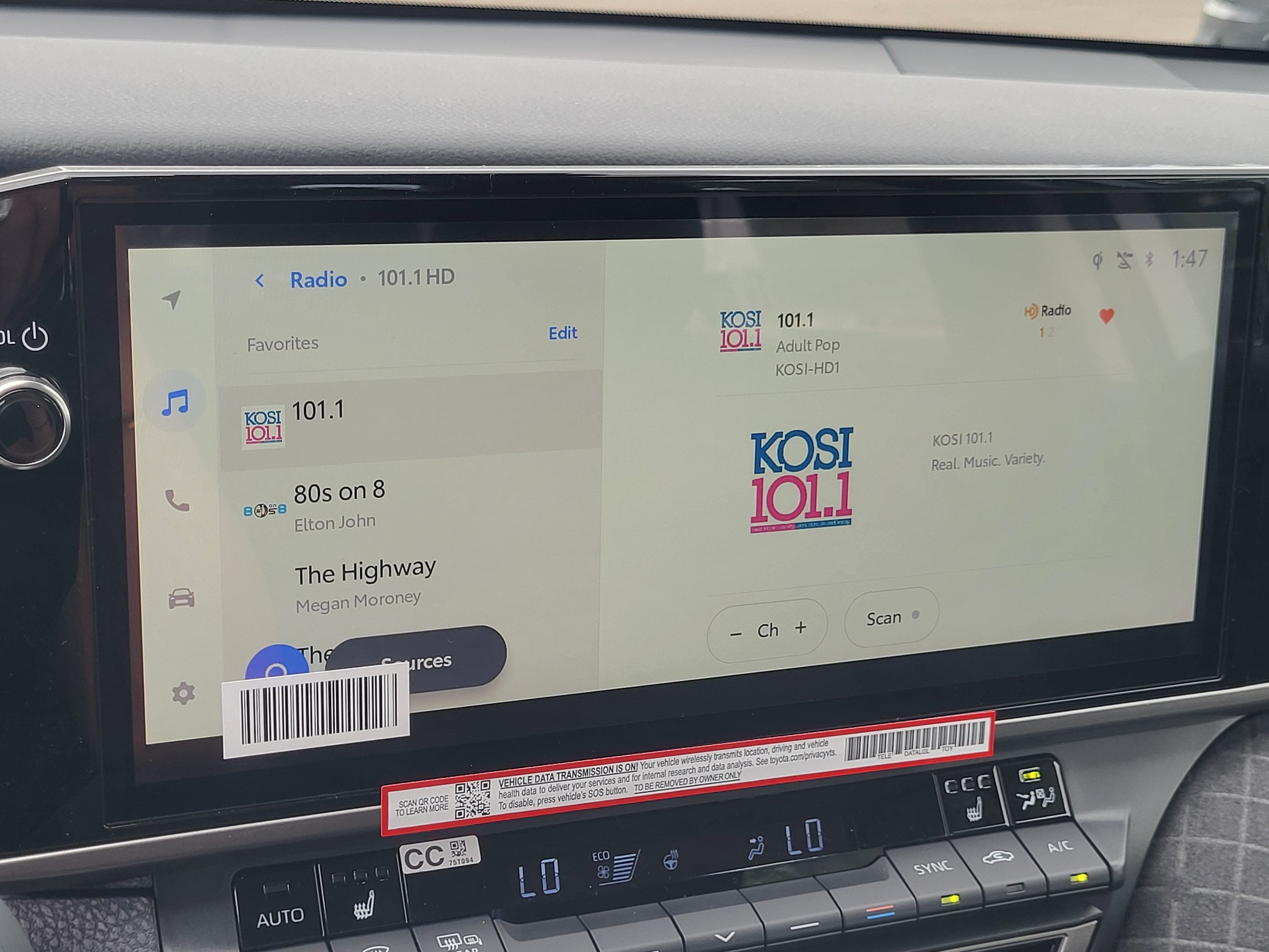 New 2026 Toyota Camry XLE AWD/4WD image 11