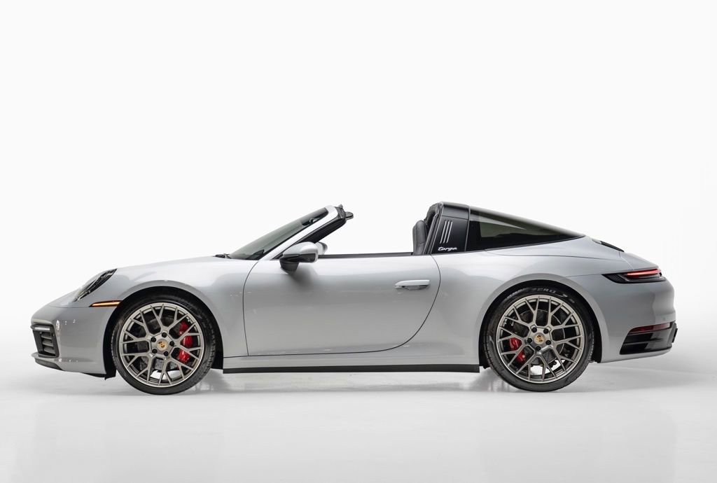 Used 2024 Porsche 911 Targa 4S w/ Premium Package image 12