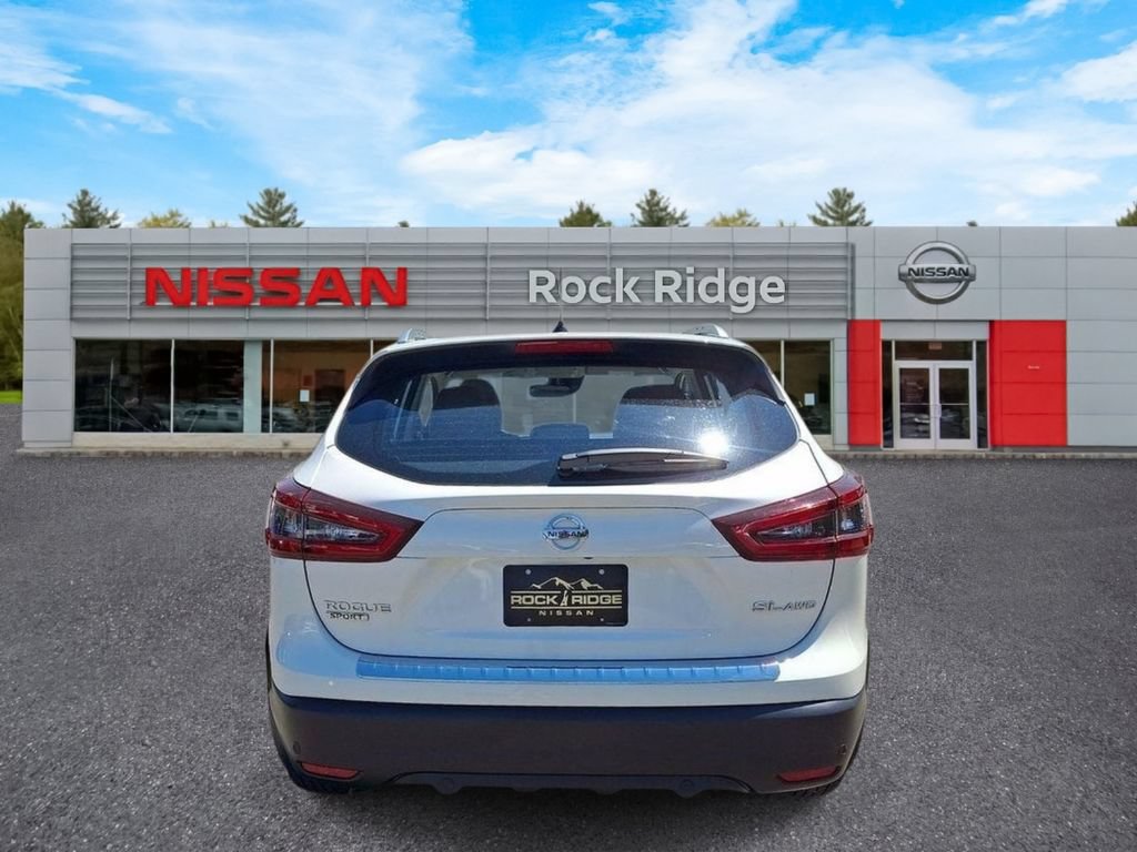 Certified 2022 Nissan Rogue Sport SL AWD/4WD image 8