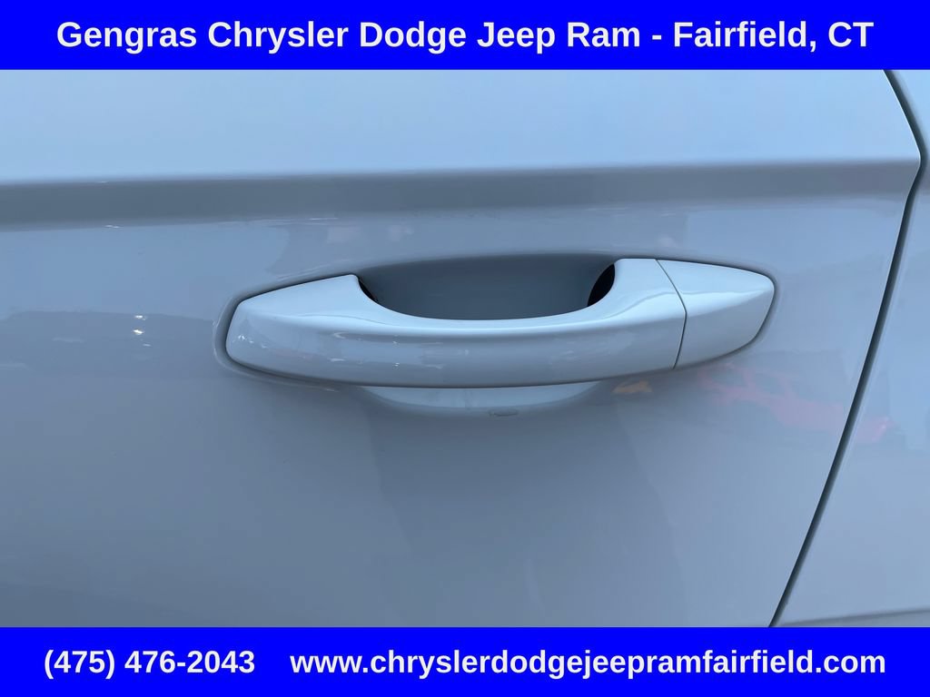 Used 2024 Volkswagen Taos S AWD/4WD image 31