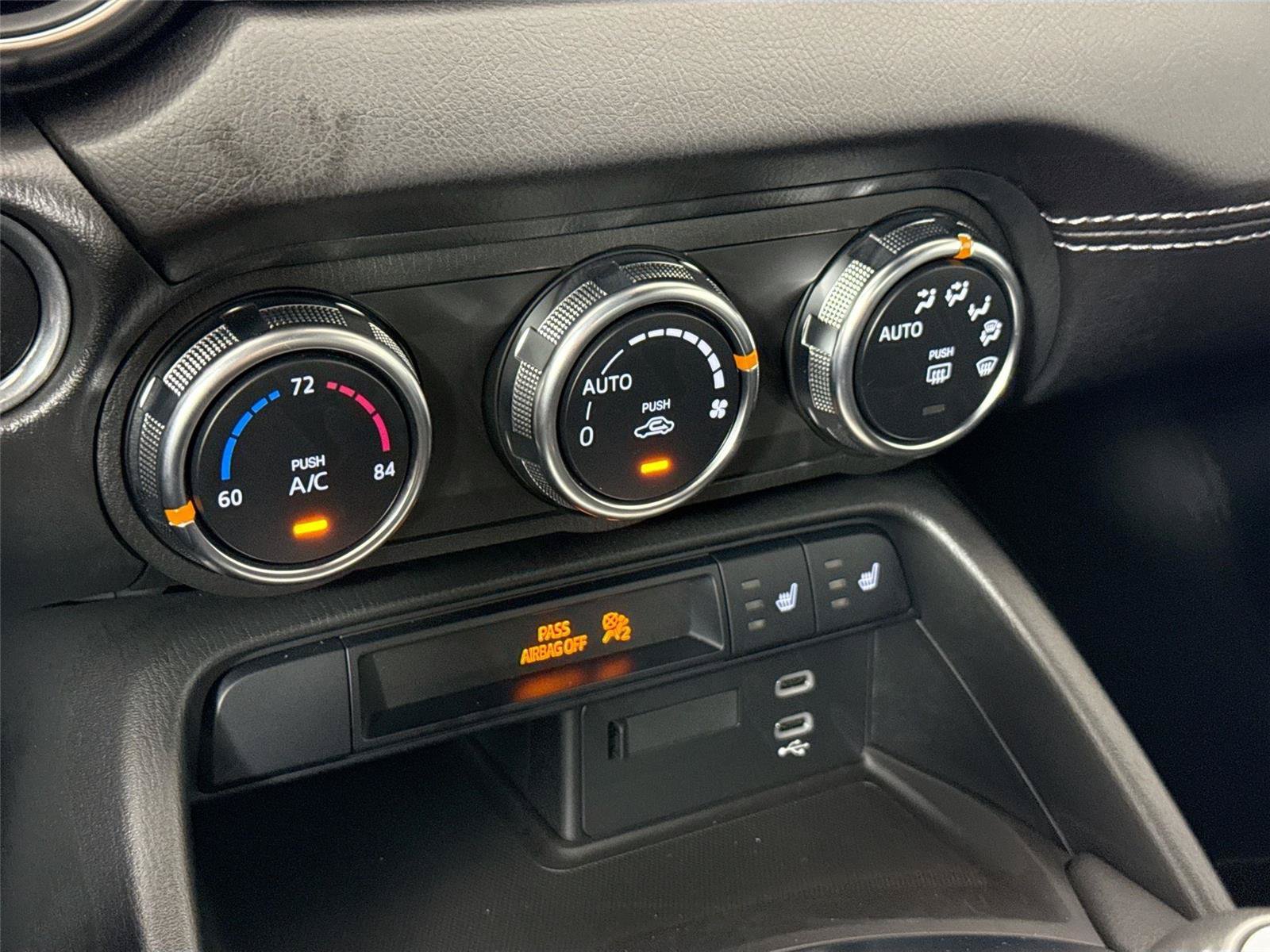 Used 2026 MAZDA MX-5 Miata Grand Touring RWD image 23