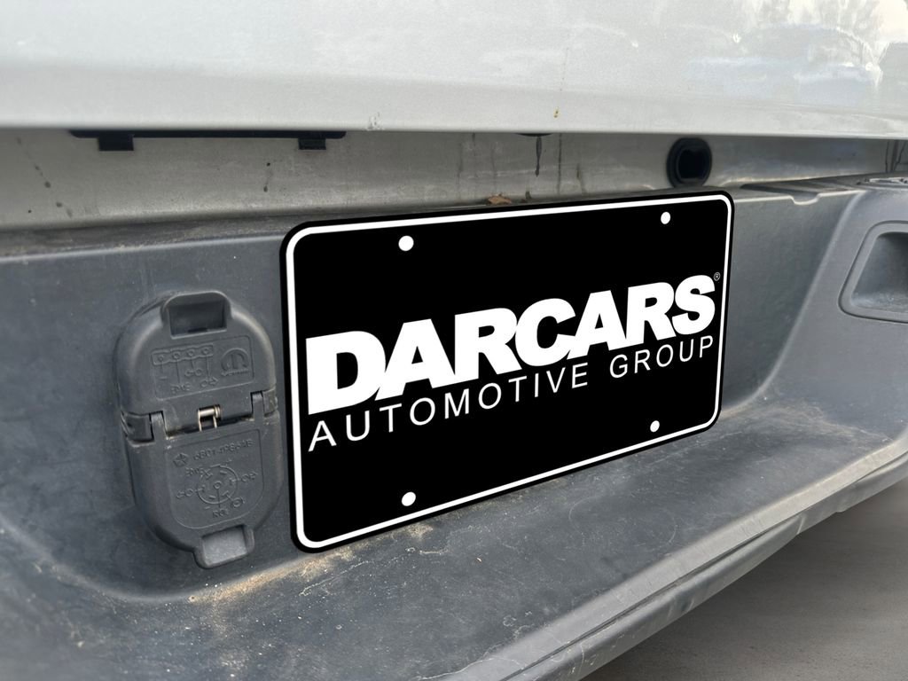 Used 2023 Jeep Gladiator Sport image 30