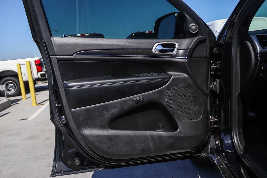 Used 2018 Jeep Grand Cherokee Limited RWD image 20