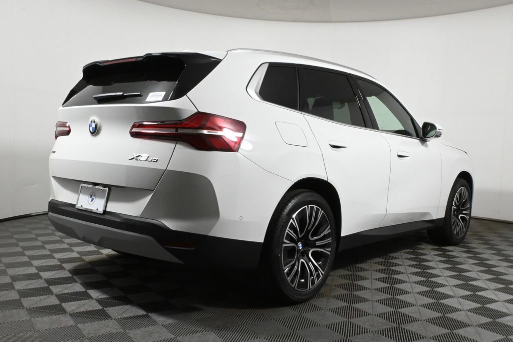 Used 2025 BMW X3 xDrive30i w/ Premium Package image 7