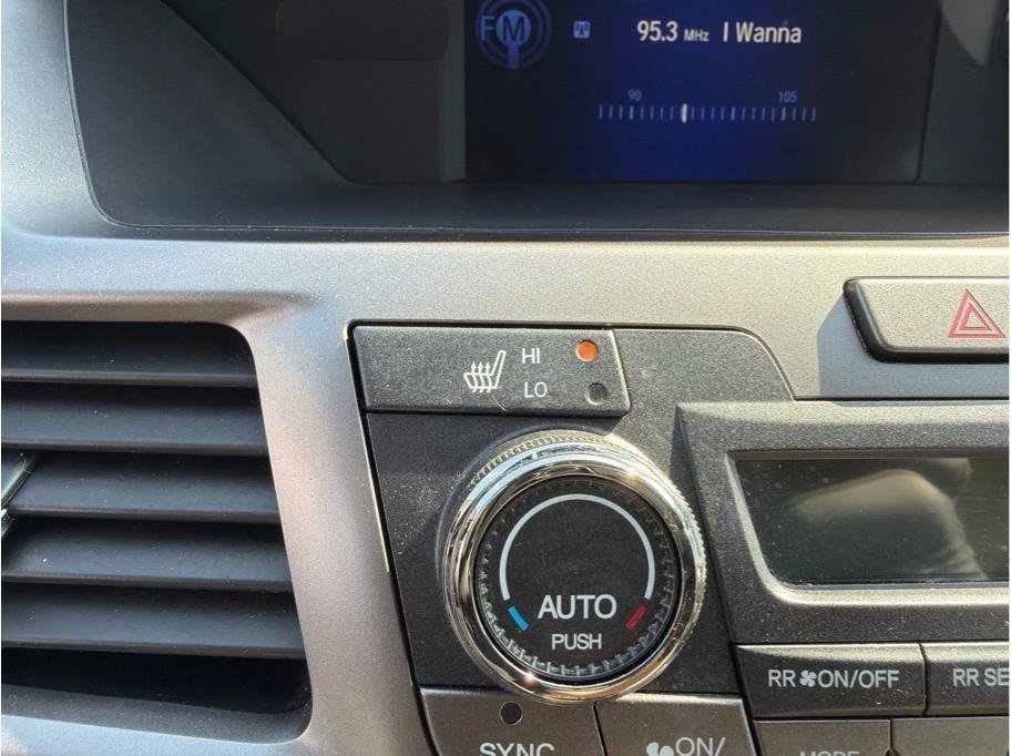 Used 2014 Honda Odyssey EX-L image 20