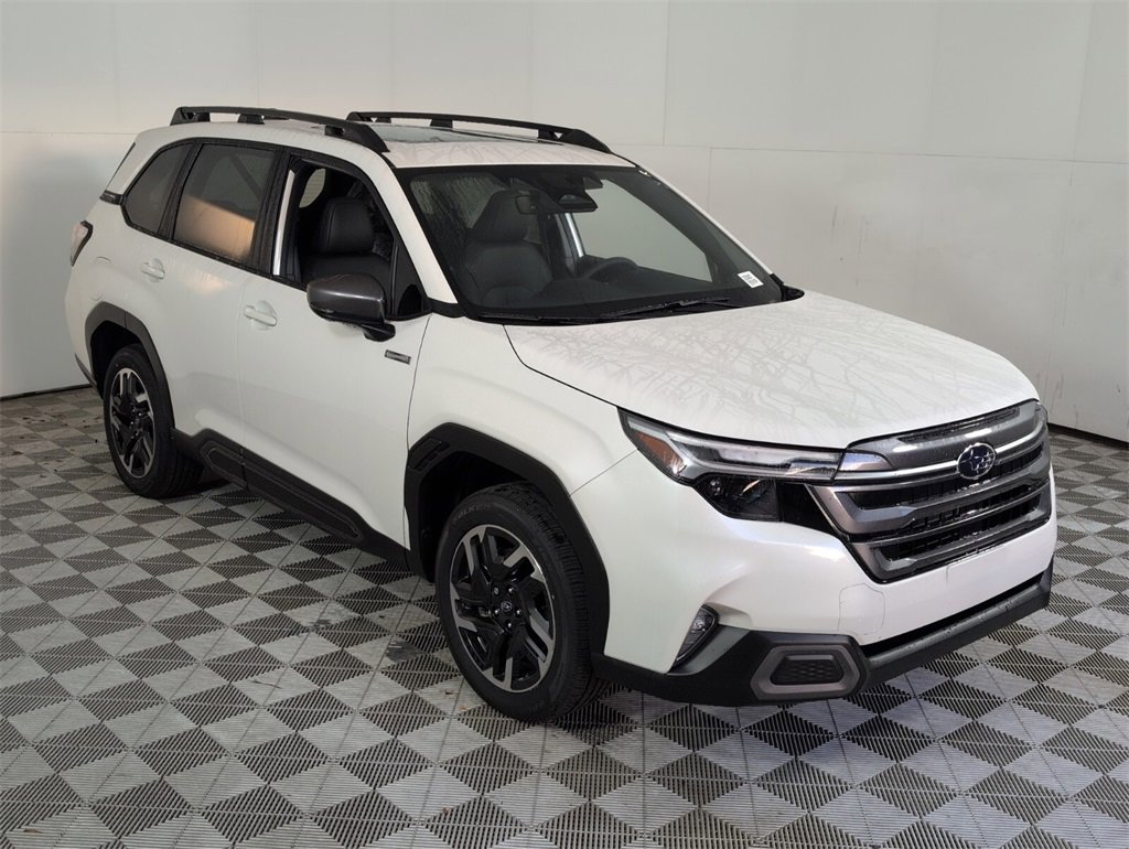 New 2025 Subaru Forester Limited image 2