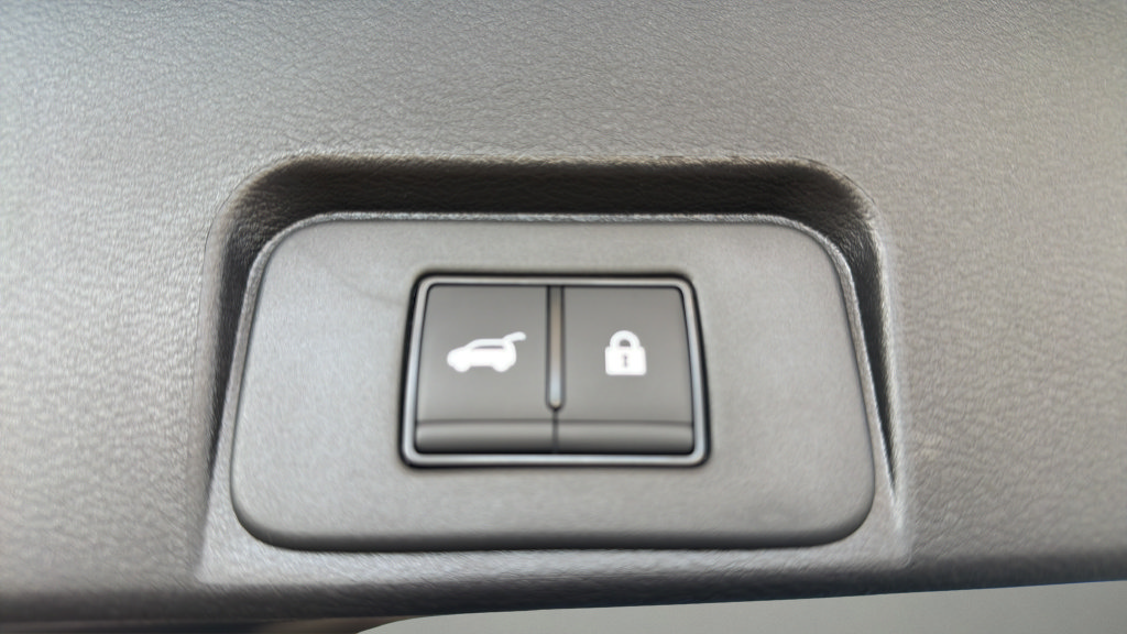 New 2026 Nissan Rogue SV AWD/4WD image 19