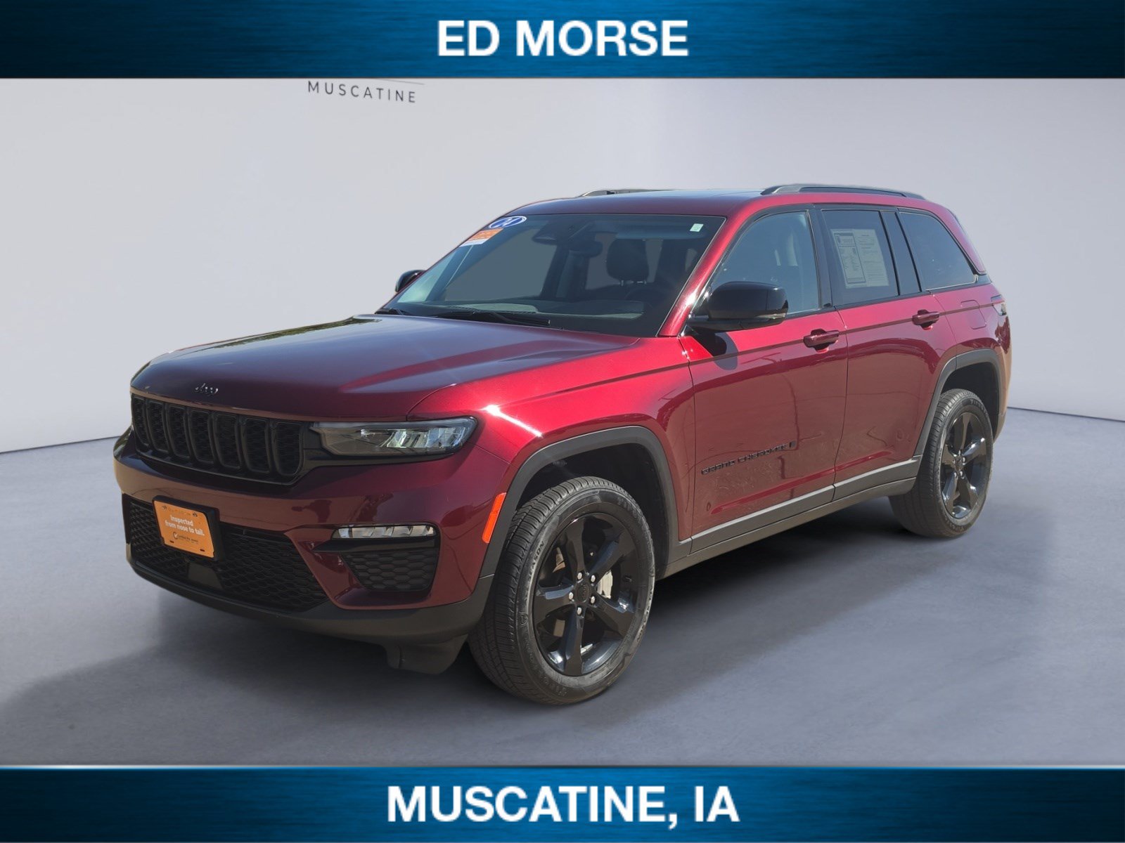Certified 2024 Jeep Grand Cherokee Limited w/ Black Appearance Package AWD/4WD image 1