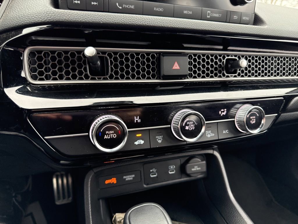 Used 2025 Honda Civic Sport image 23