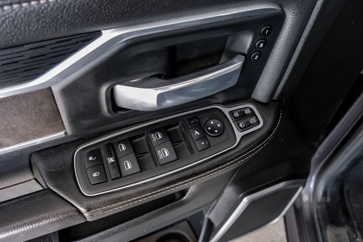 Used 2023 RAM 3500 Laramie AWD/4WD image 44