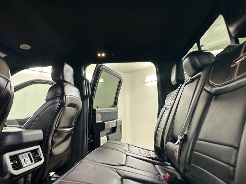 Used 2024 Ford F250 Platinum image 29
