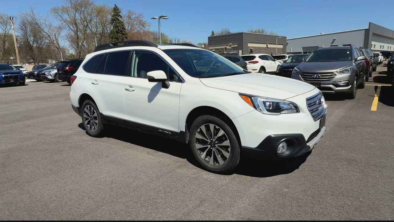 Used 2017 Subaru Outback 3.6R Limited image 1