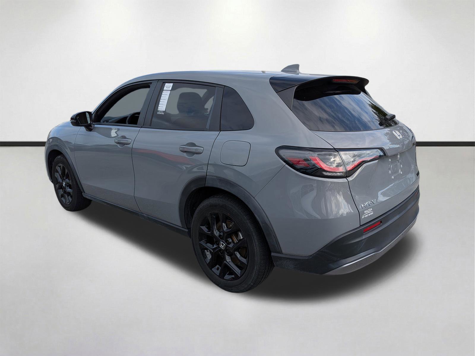Used 2025 Honda HR-V Sport image 6