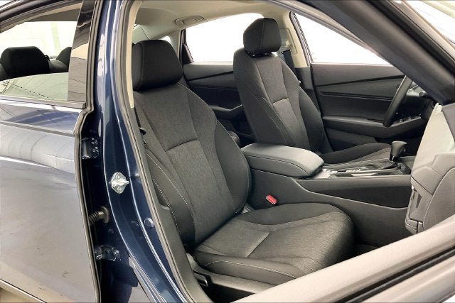 Certified 2025 Honda Accord SE image 7