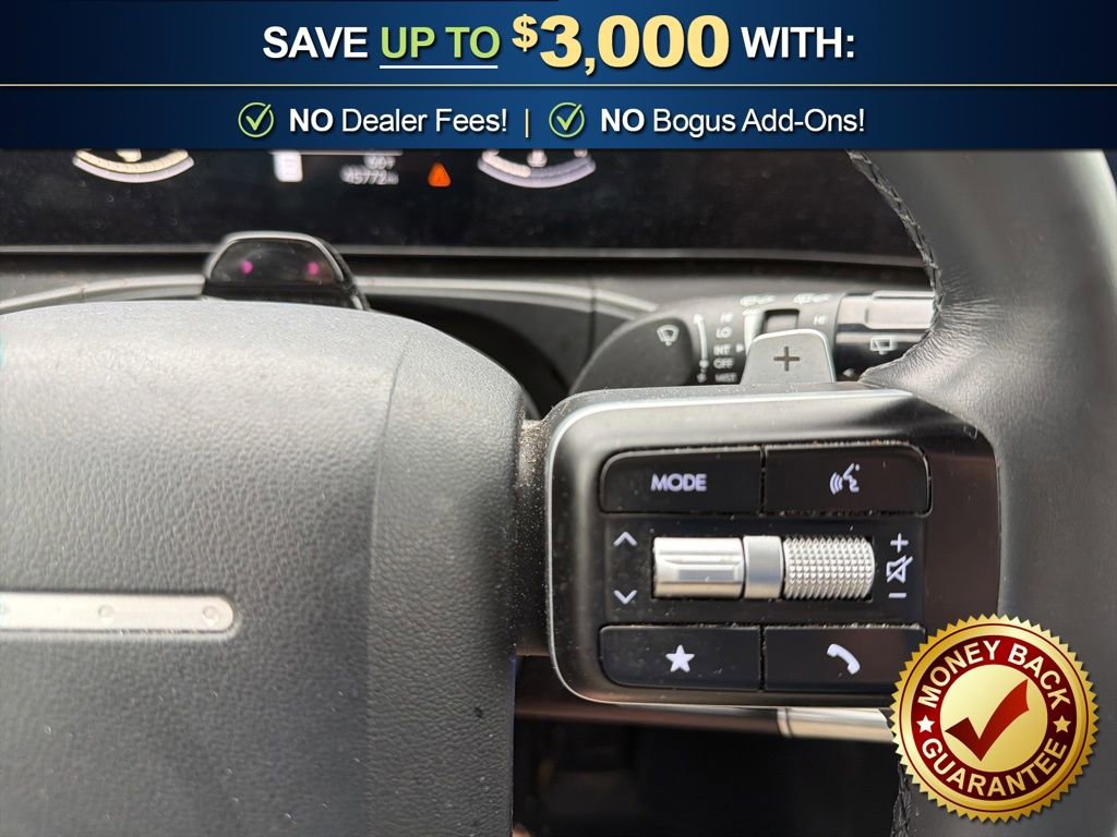 Used 2025 Hyundai Santa Fe SEL FWD image 24