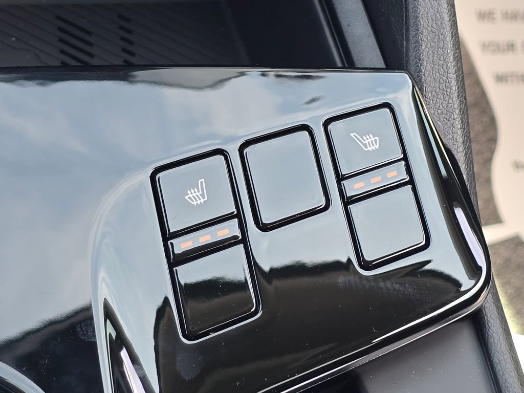 Certified 2025 Kia Sportage EX w/ EX Premium Package image 19