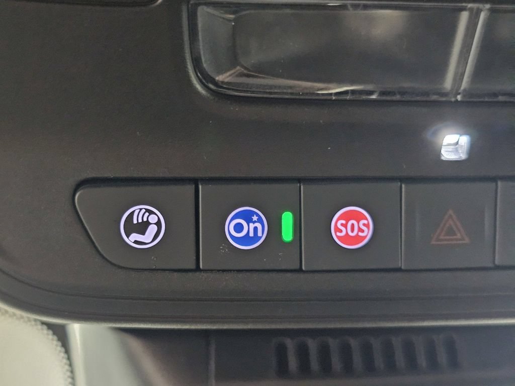 Used 2026 Chevrolet Equinox LT FWD image 20