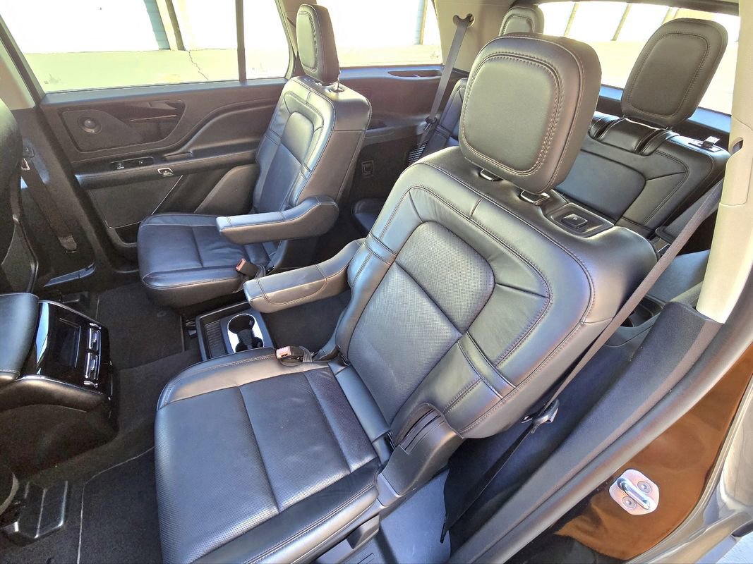 Used 2024 Lincoln Aviator Reserve image 36