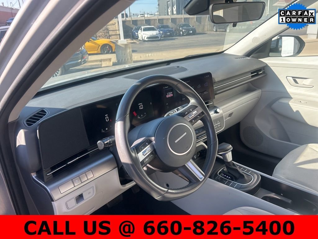 Used 2024 Hyundai Kona SEL image 11