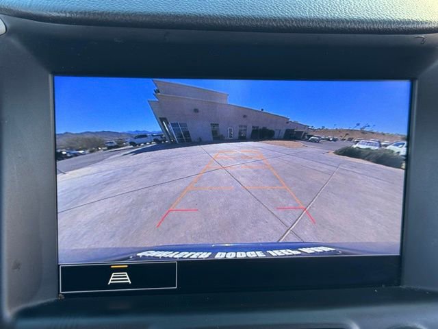 Used 2024 GMC Terrain SLT image 24