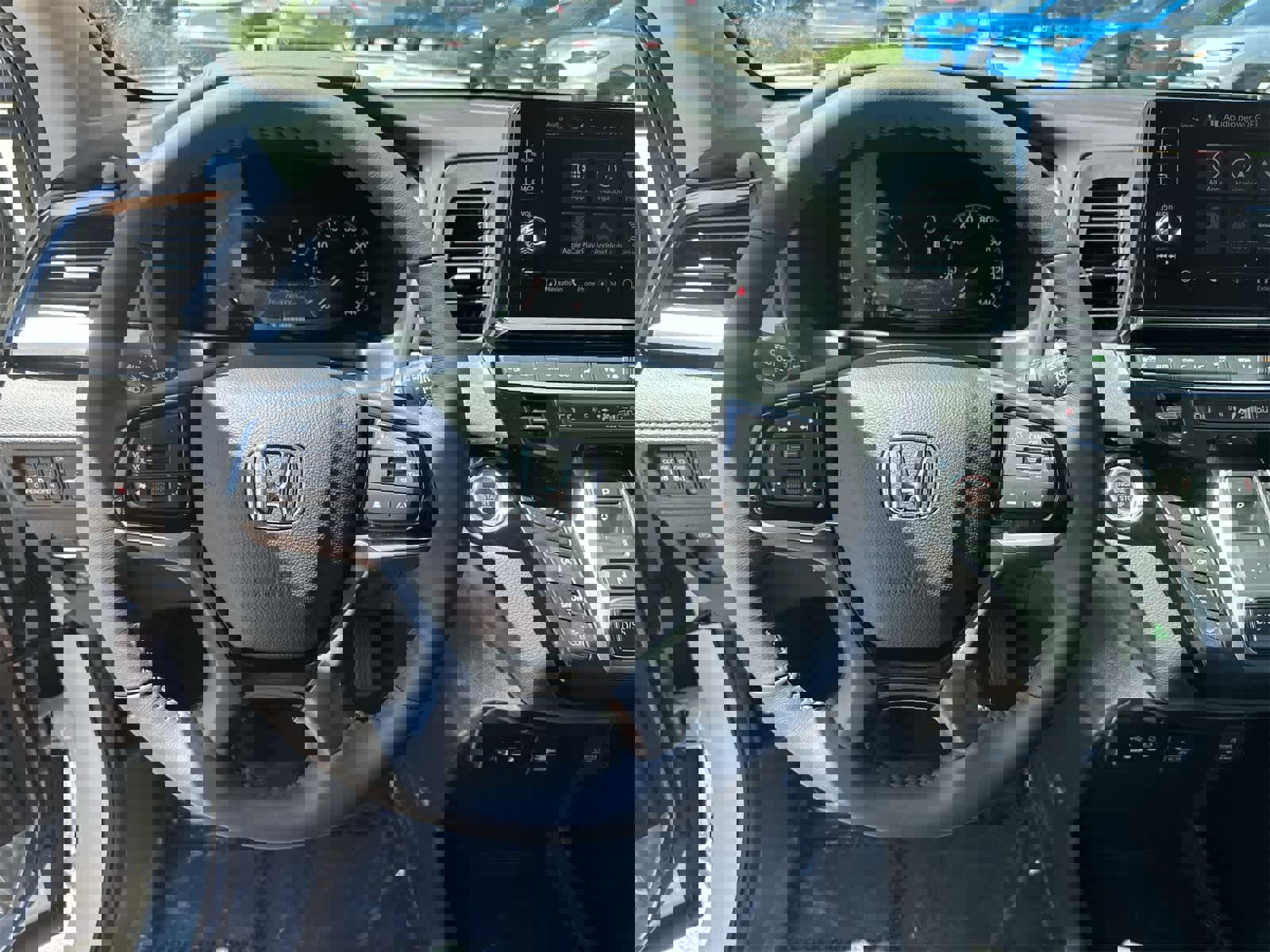 New 2026 Honda Odyssey Touring image 18
