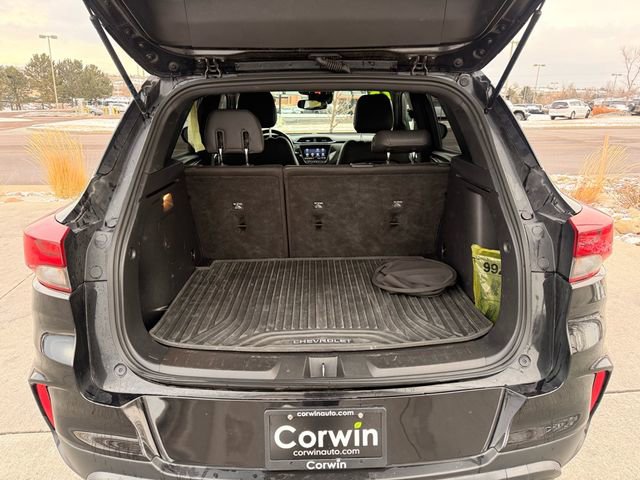 Used 2023 Chevrolet TrailBlazer RS w/ Technology Package image 28
