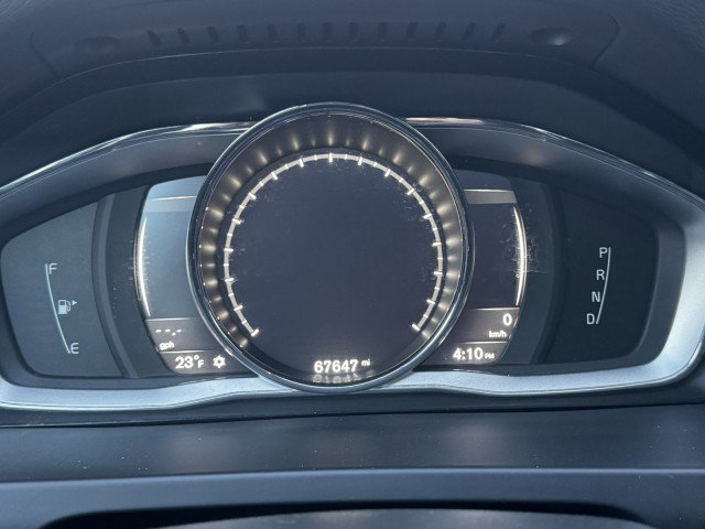 Used 2017 Volvo S60 T6 R-Design Platinum w/ Climate Package image 34