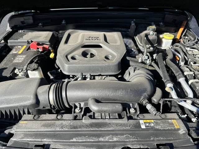 Used 2024 Jeep Wrangler Unlimited AWD/4WD image 19