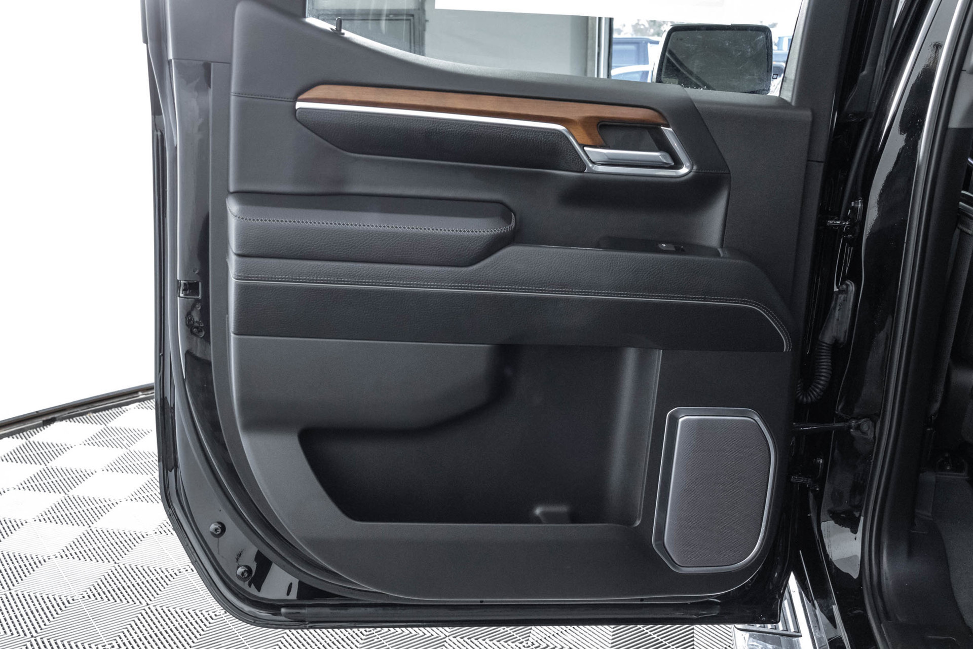 Used 2022 GMC Sierra 1500 Denali AWD/4WD image 42