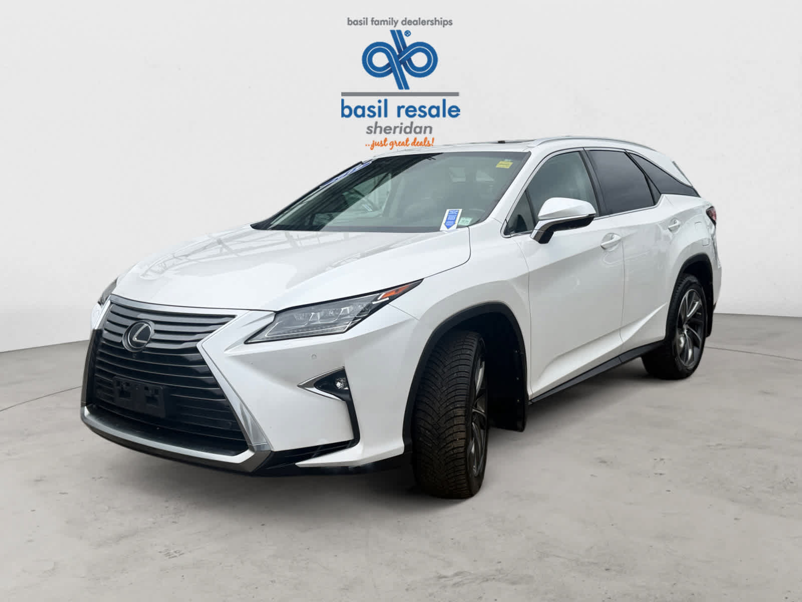 Used 2019 Lexus RX 350L Luxury w/ Accessory Package AWD/4WD image 2