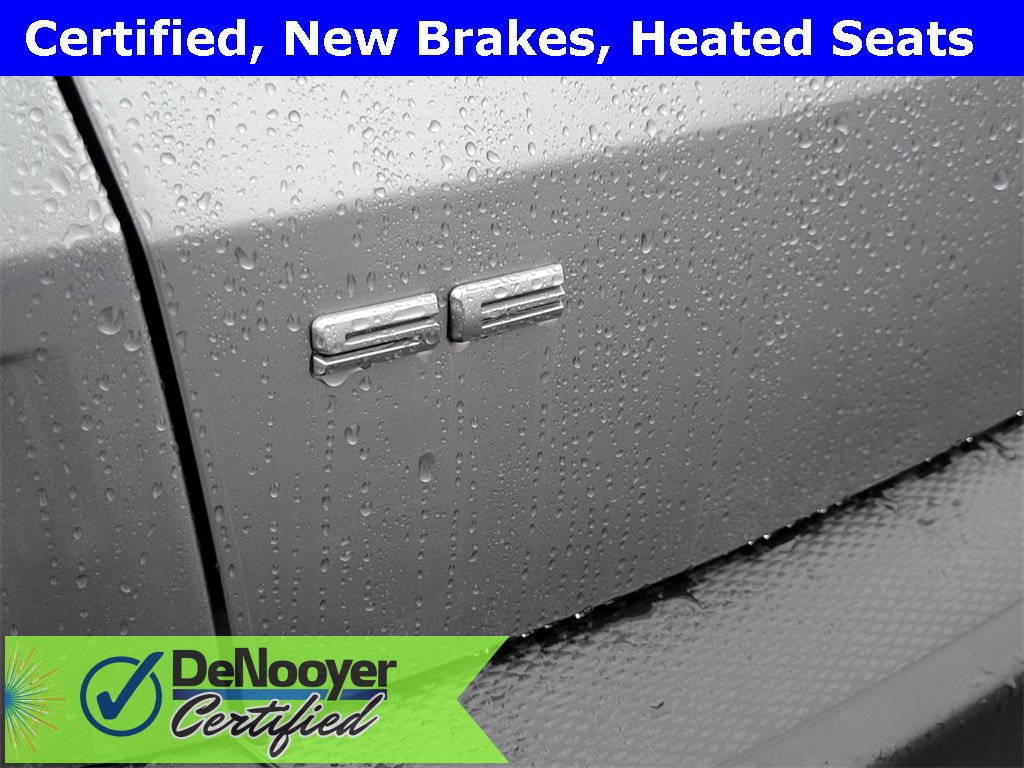 Used 2022 Ford Escape SE w/ Cold Weather Package image 28