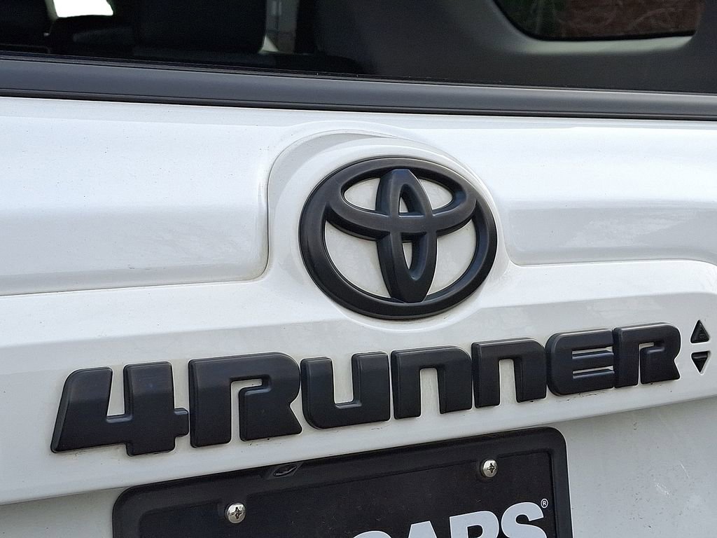 Used 2022 Toyota 4Runner SR5 Premium w/ Moonroof Package image 31