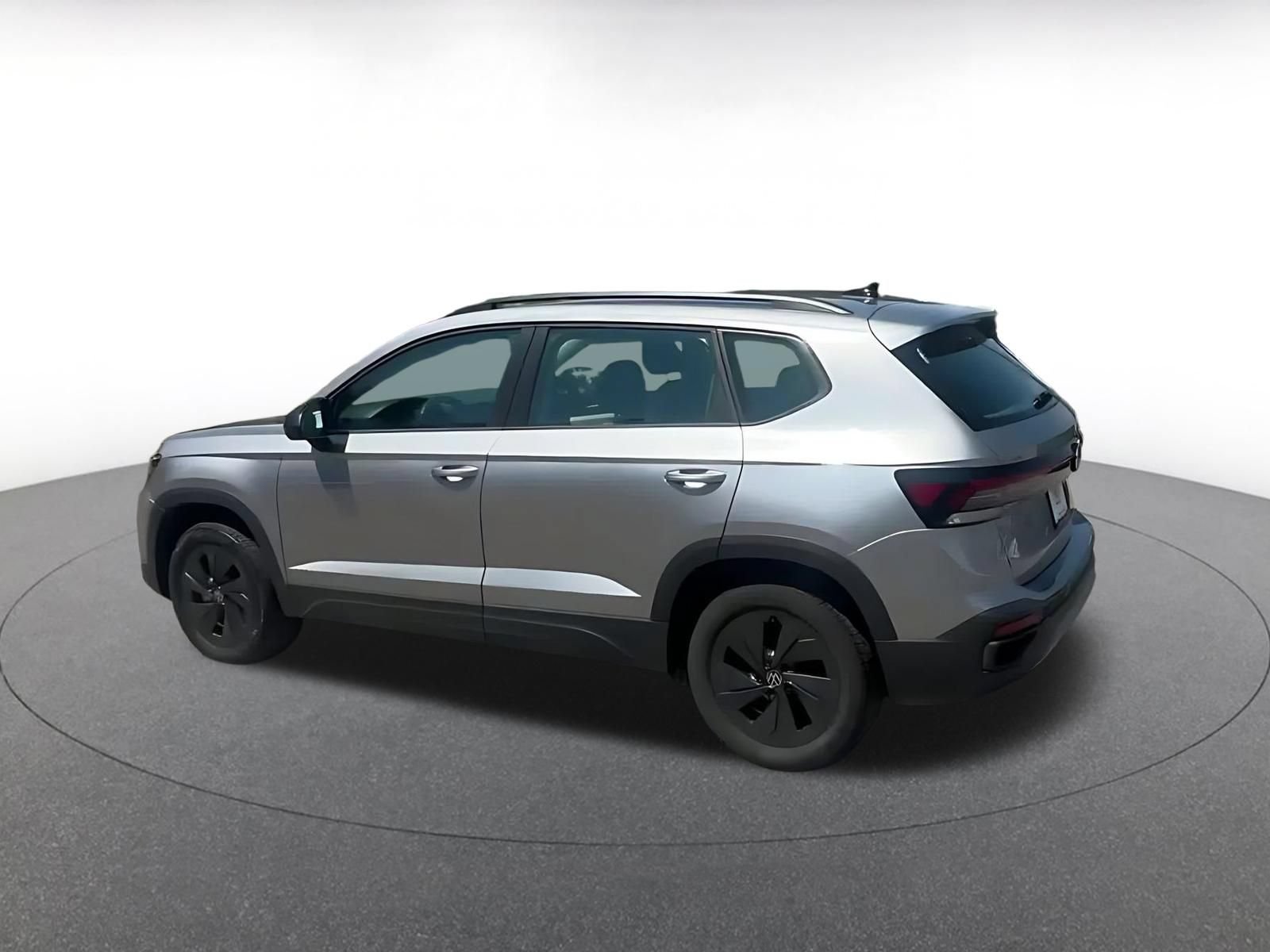Used 2026 Volkswagen Taos S FWD image 9