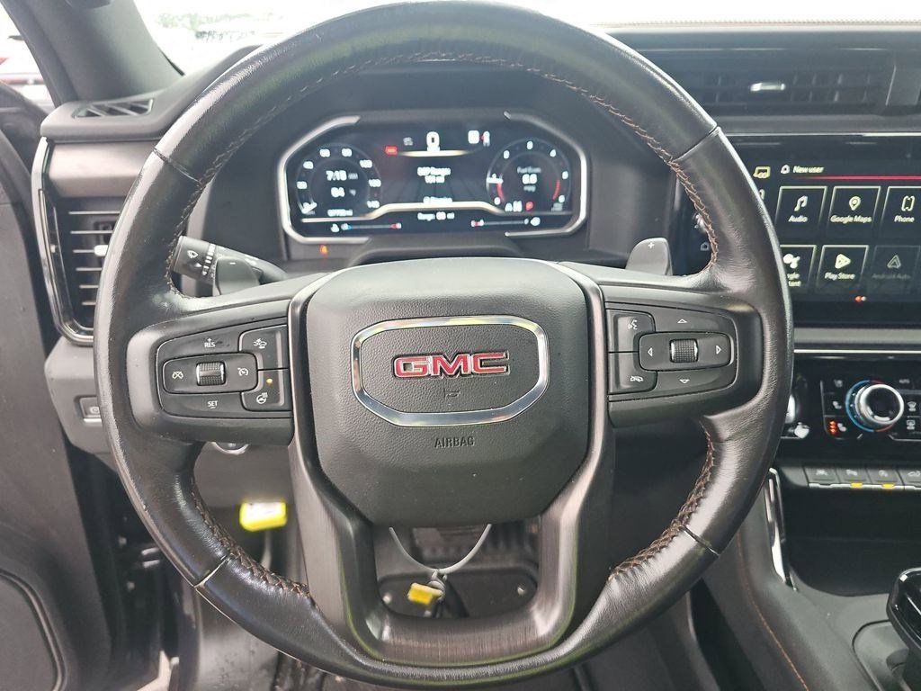 Used 2023 GMC Sierra 1500 AT4 w/ AT4 Premium Package AWD/4WD image 13