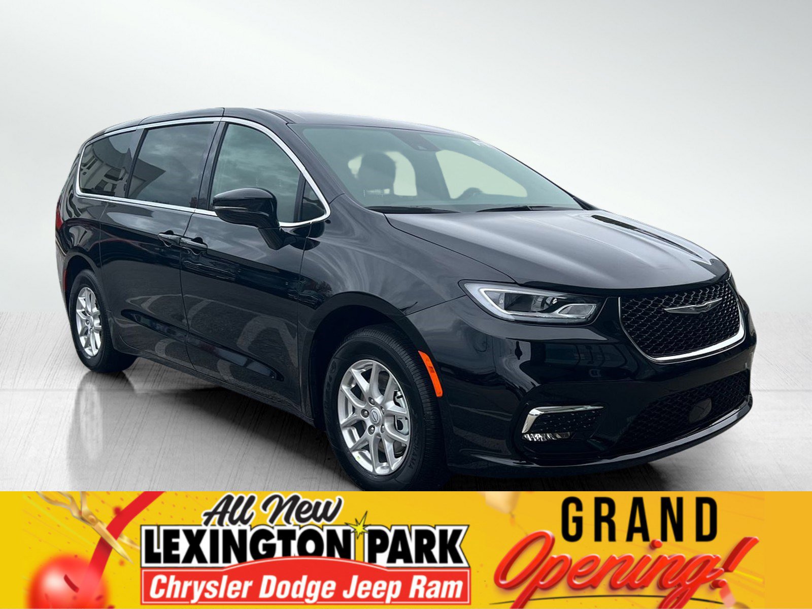 New 2026 Chrysler Pacifica Select