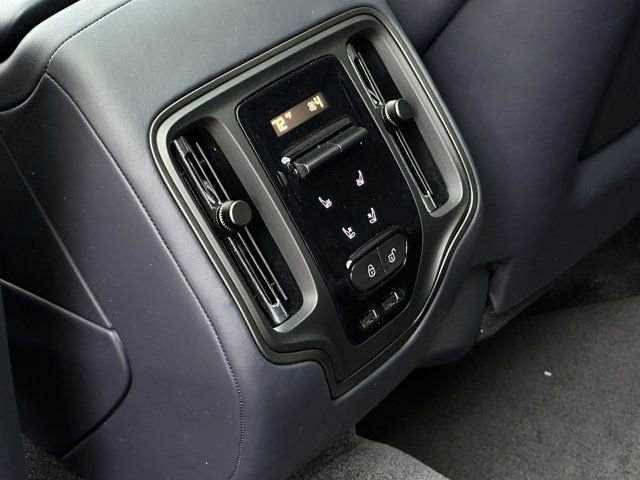 New 2025 Aston Martin DBX 707 image 39