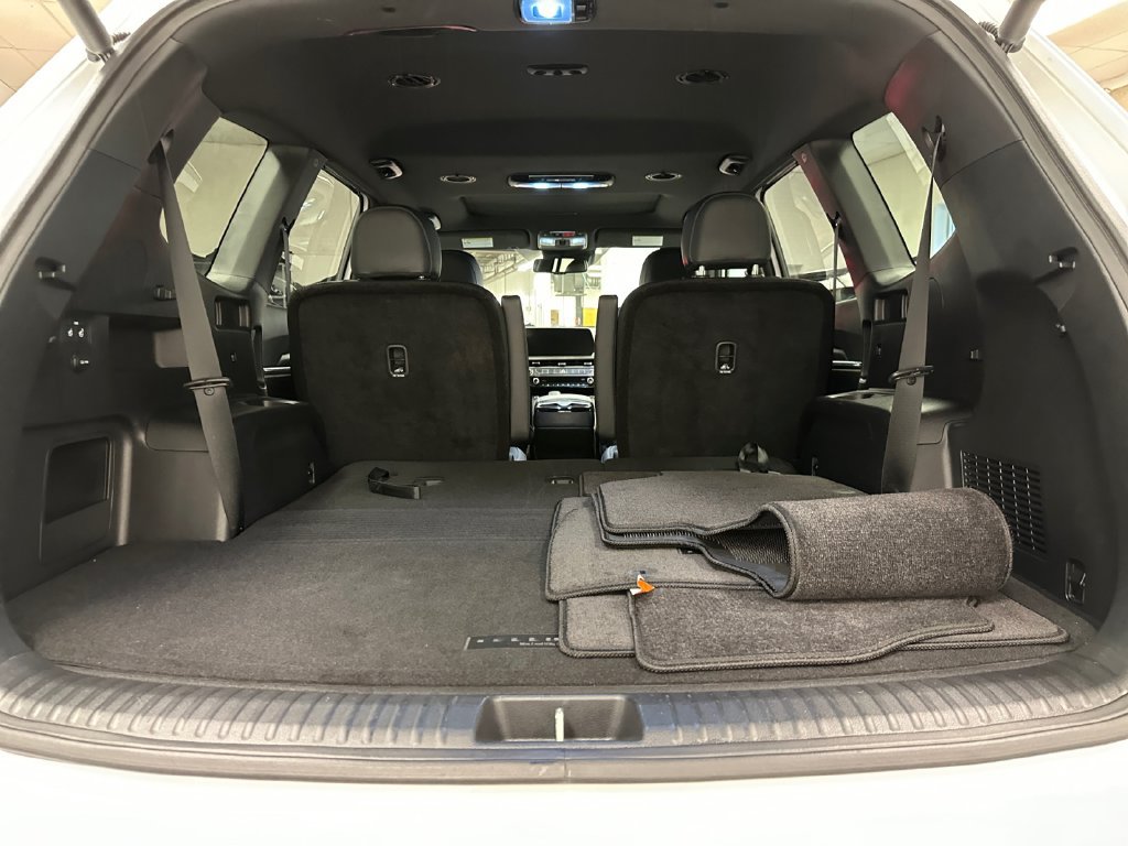 Used 2024 Kia Telluride EX X-Line AWD/4WD image 19