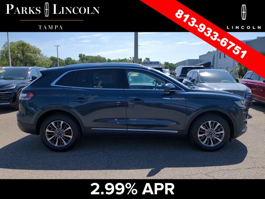 Certified 2023 Lincoln Nautilus FWD w/ Premium Package image 3