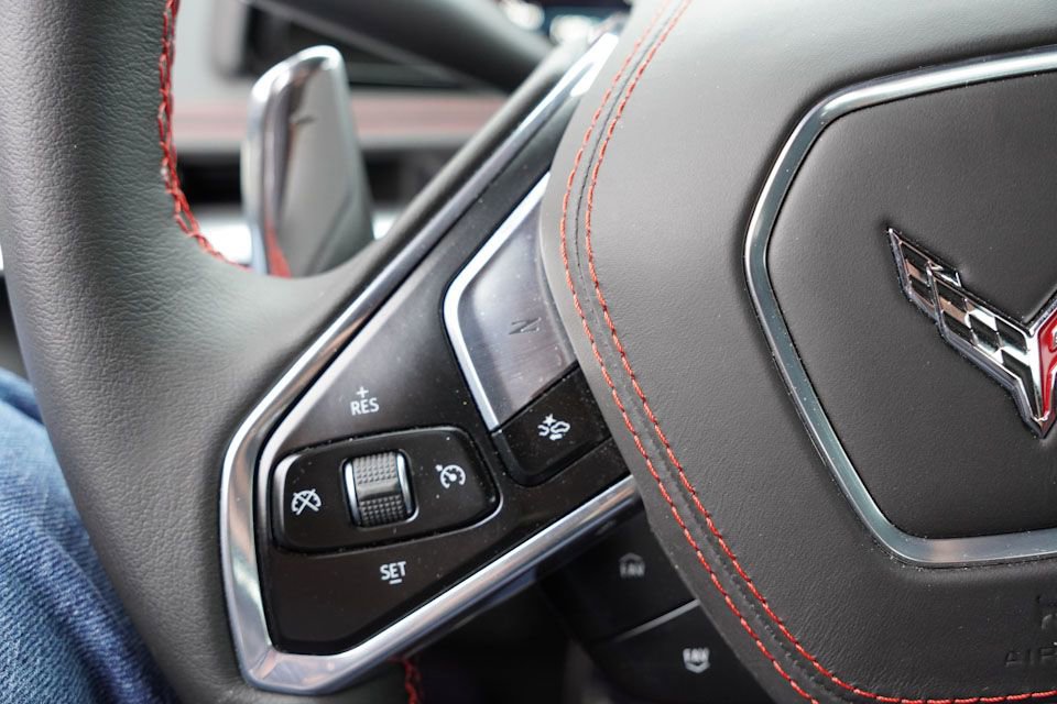 Used 2024 Chevrolet Corvette Stingray Premium Cpe w/ Z51 Performance Package image 30