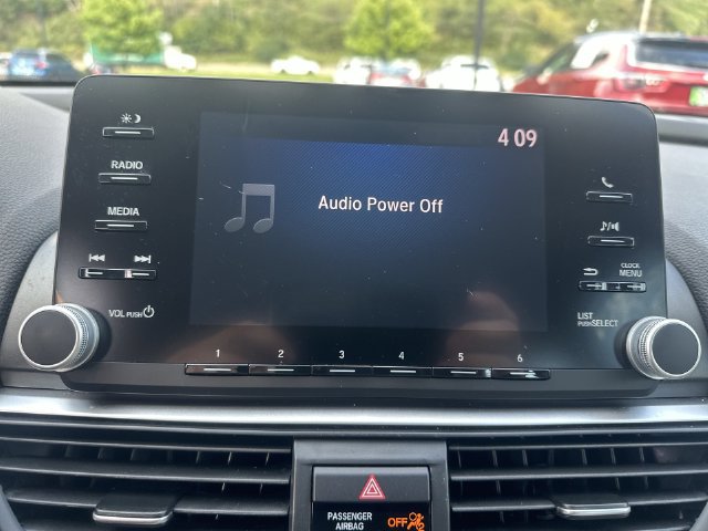 Used 2018 Honda Accord LX image 22