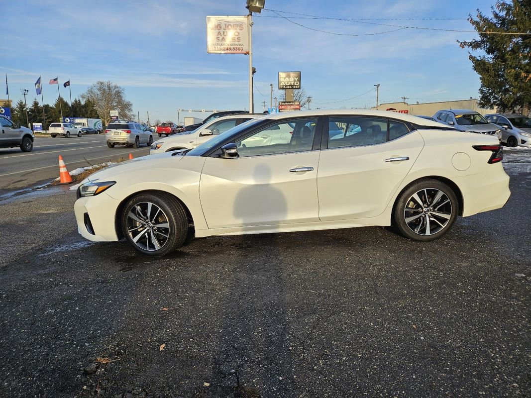 Used 2022 Nissan Maxima SV w/ Floor Mat Group image 2