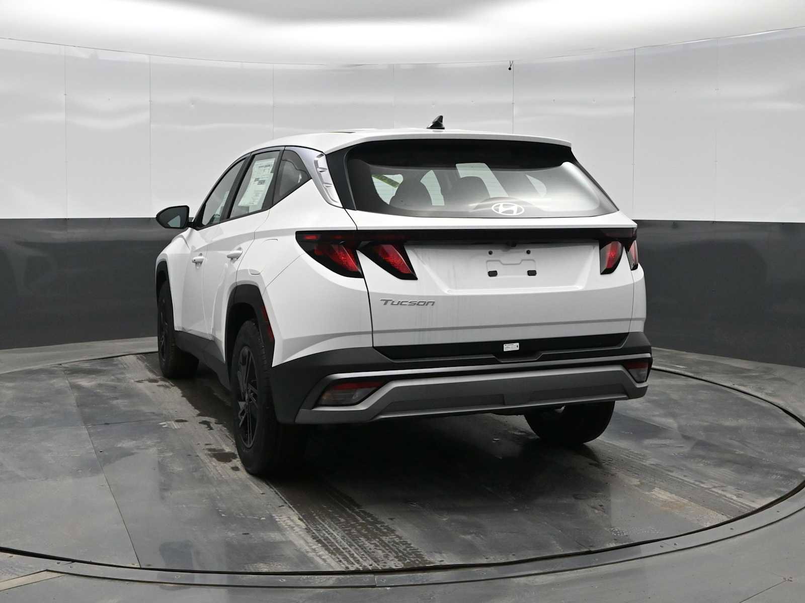 New 2026 Hyundai Tucson SE image 6