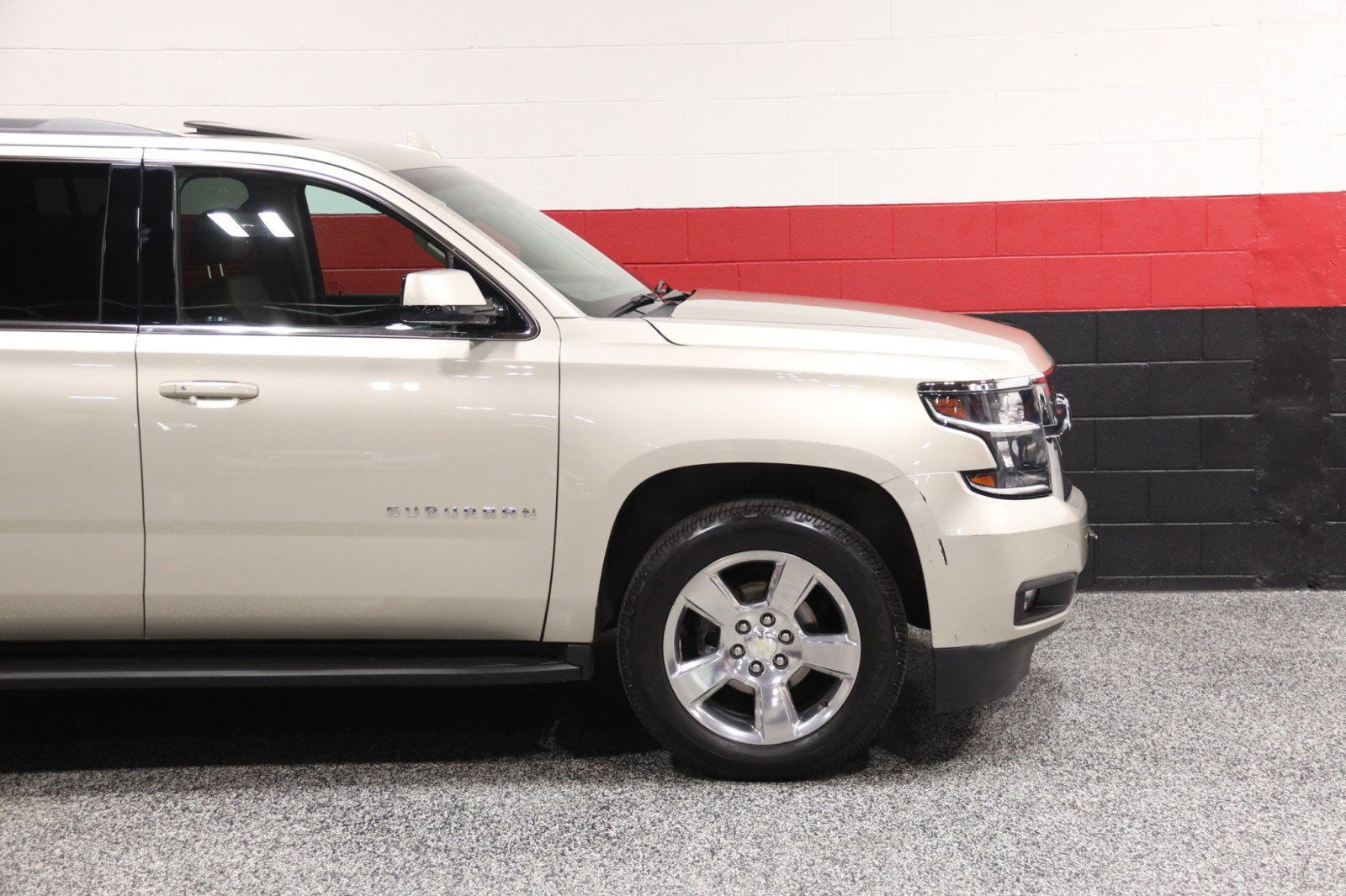 Used 2017 Chevrolet Suburban LT AWD/4WD image 6