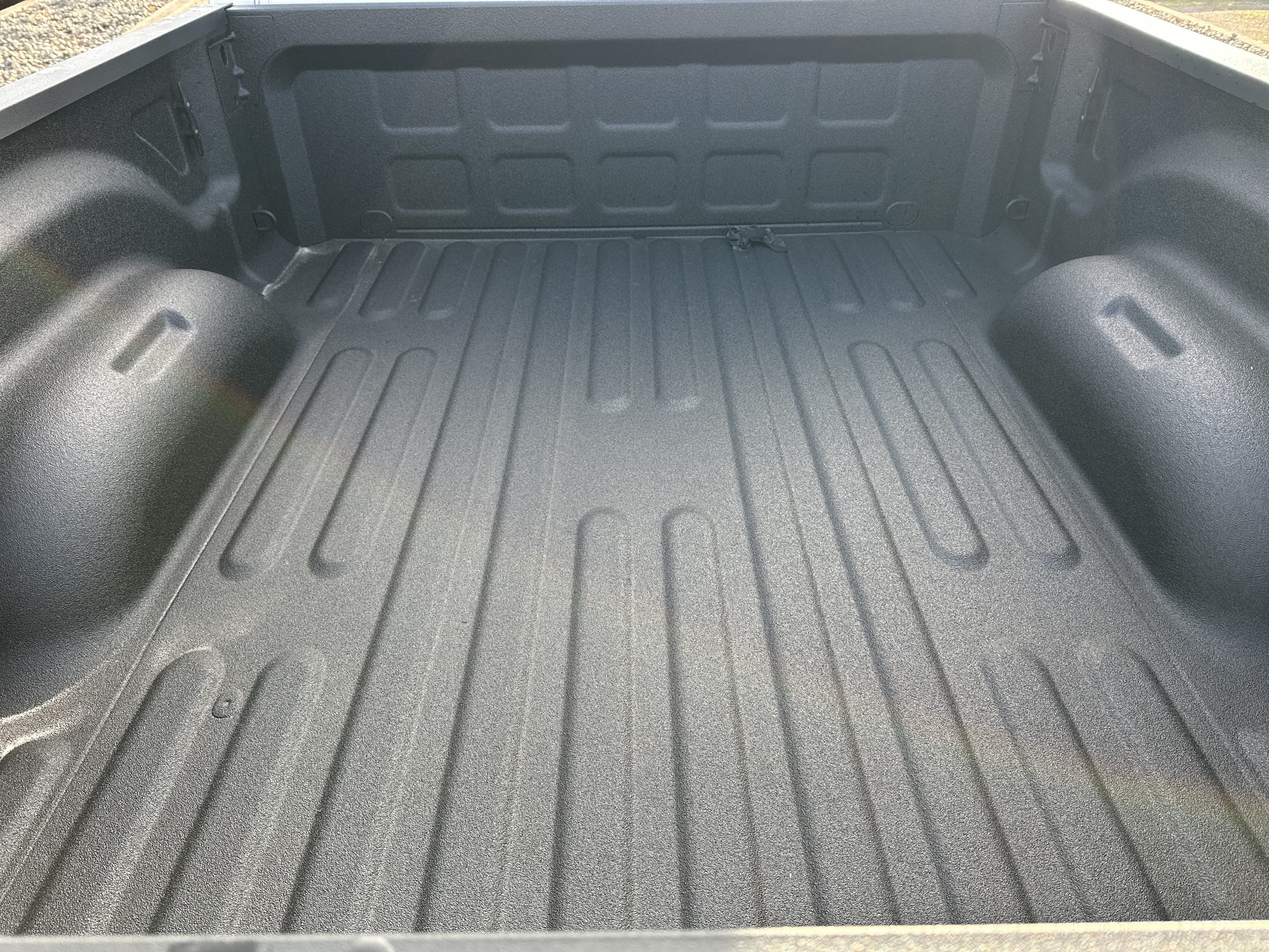 New 2026 RAM 2500 Laramie w/ Sport Appearance Package AWD/4WD image 5