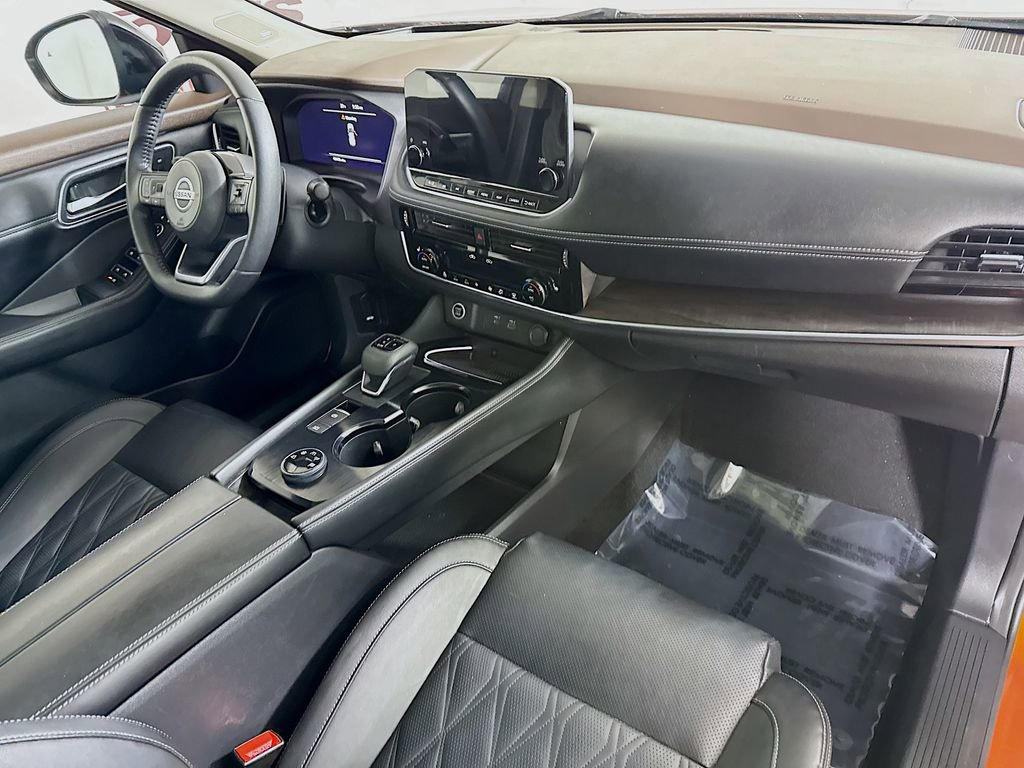 Used 2021 Nissan Rogue Platinum AWD/4WD image 35