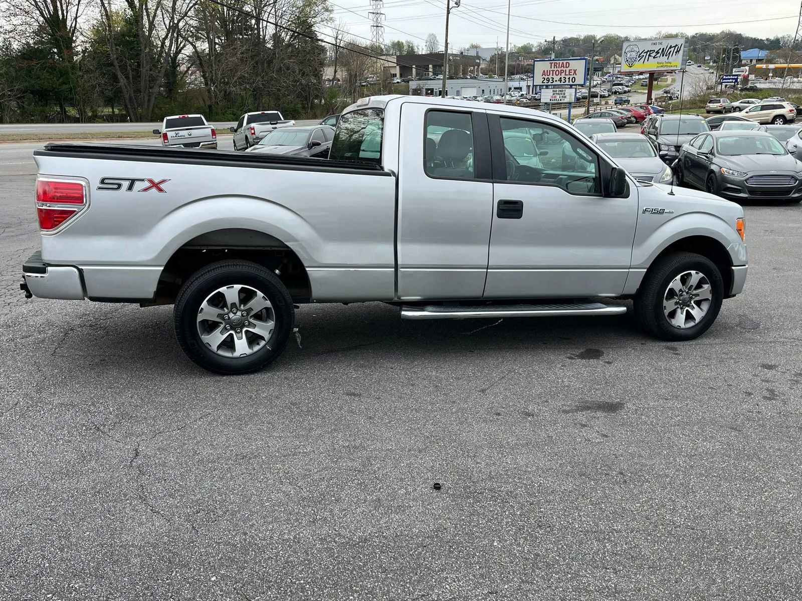 Used 2014 Ford F150 STX w/ Equipment Group 201A Mid image 8